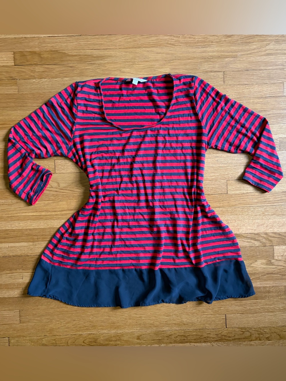 Charming Charlie Indie Striped Top Y2K Red Navy Blue Large